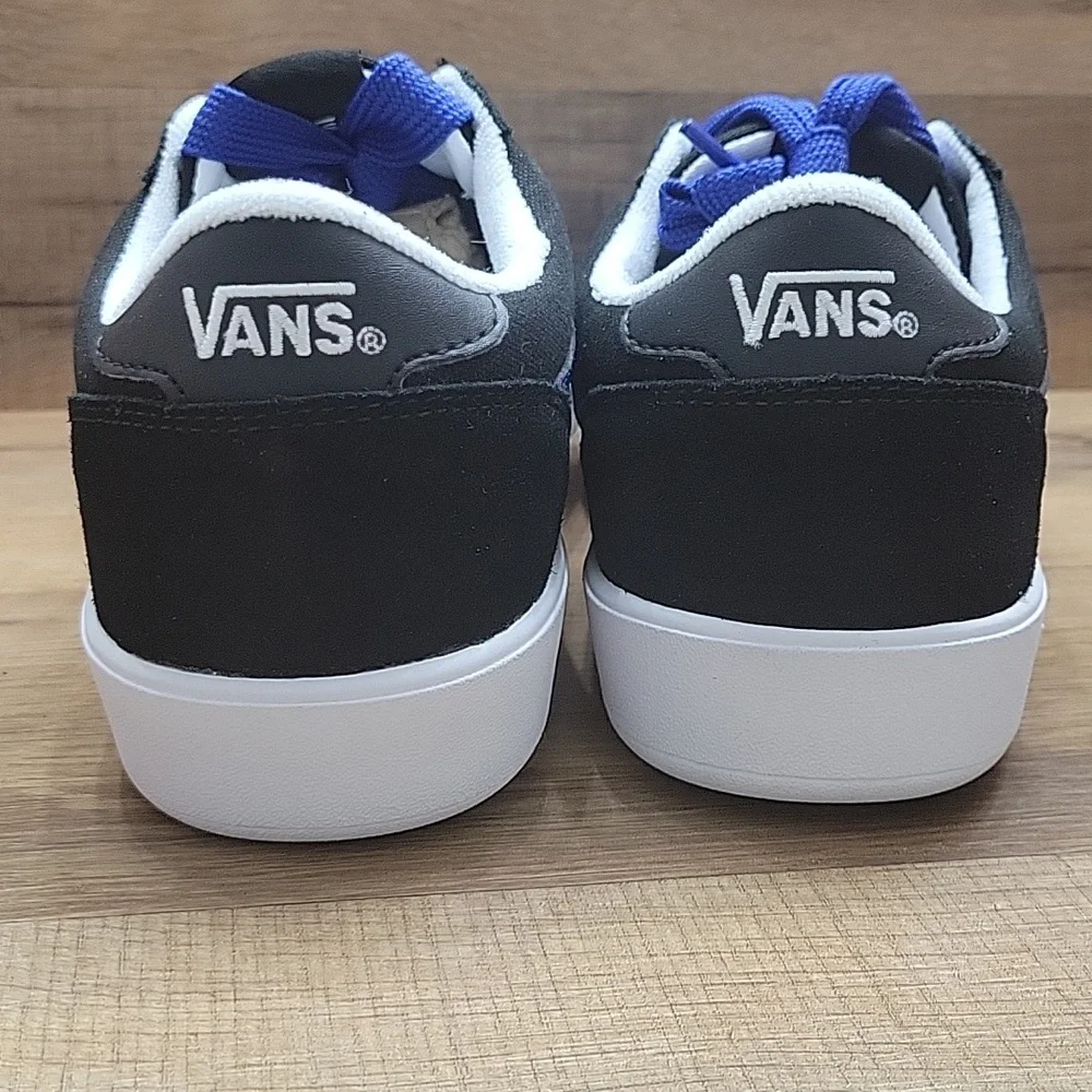 Van's Cruze Too Cc Brand new in the box authentic